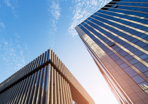 海东成品檐沟批发价格、海东成品檐沟厂家直销、海东成品檐沟行业报价、檐沟、别墅专用檐槽、pvc天沟落水、铝合金水管、屋檐雨水槽。